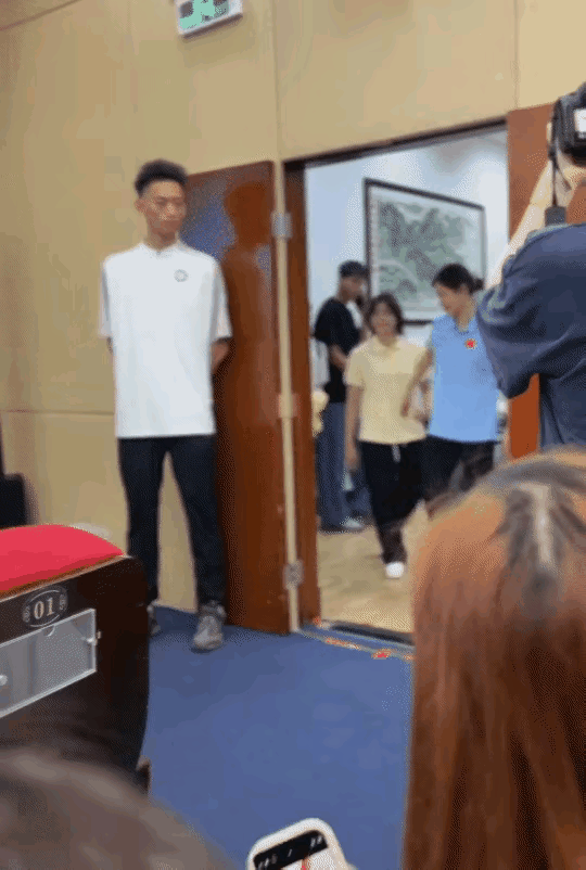 2.gif